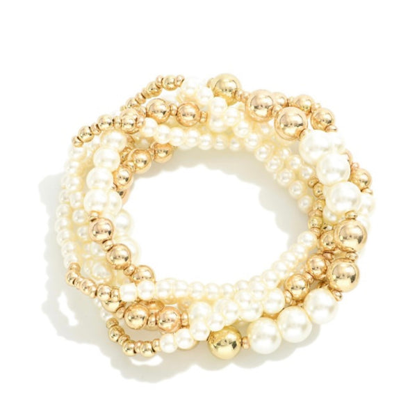 Black,Gold, and Pearl Beaded Stretch Bracelet