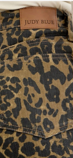 Judy Blue Leopard Print Jeans