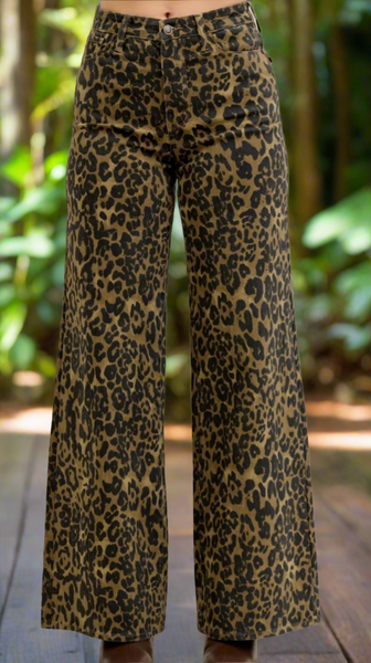 Judy Blue Leopard Print Jeans