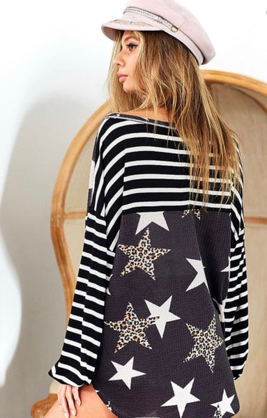 Waffle Knit Animal Print Star