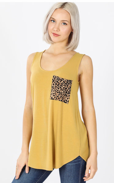 Sleeveless Leopard Print Pocket Top